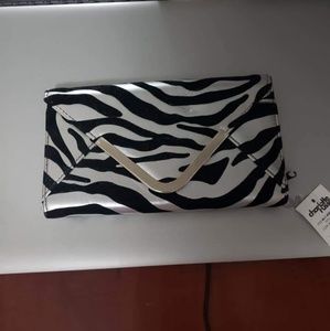 Zebra clutch